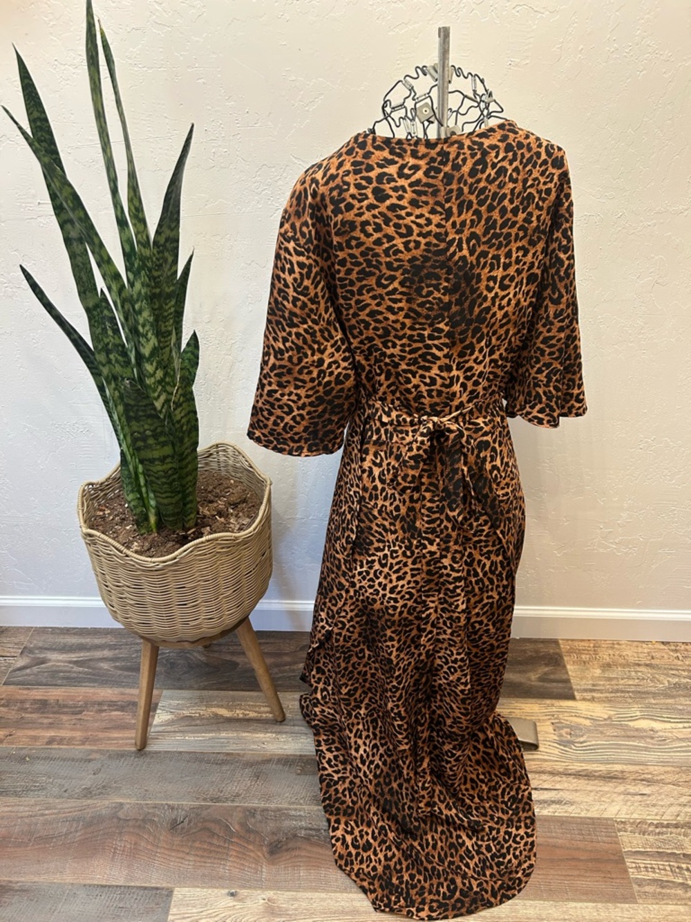 bobeau Leopard Print V-Neck Midi Dress - Brown & Black Wrap Dress - Picture 4 of 5